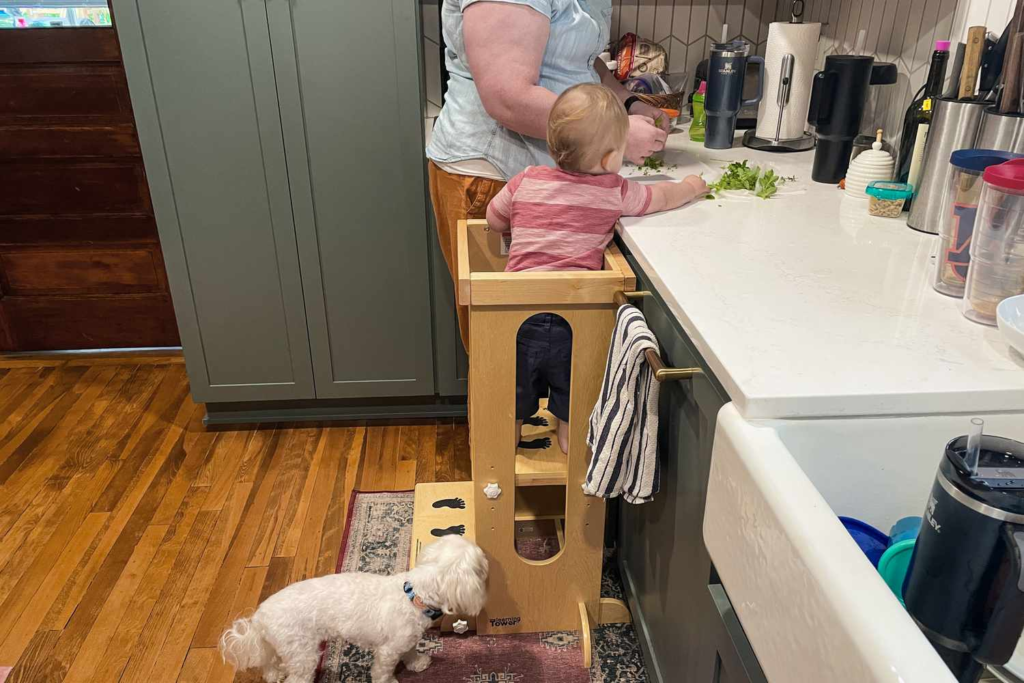 What functions does Kitchen Helper have? image